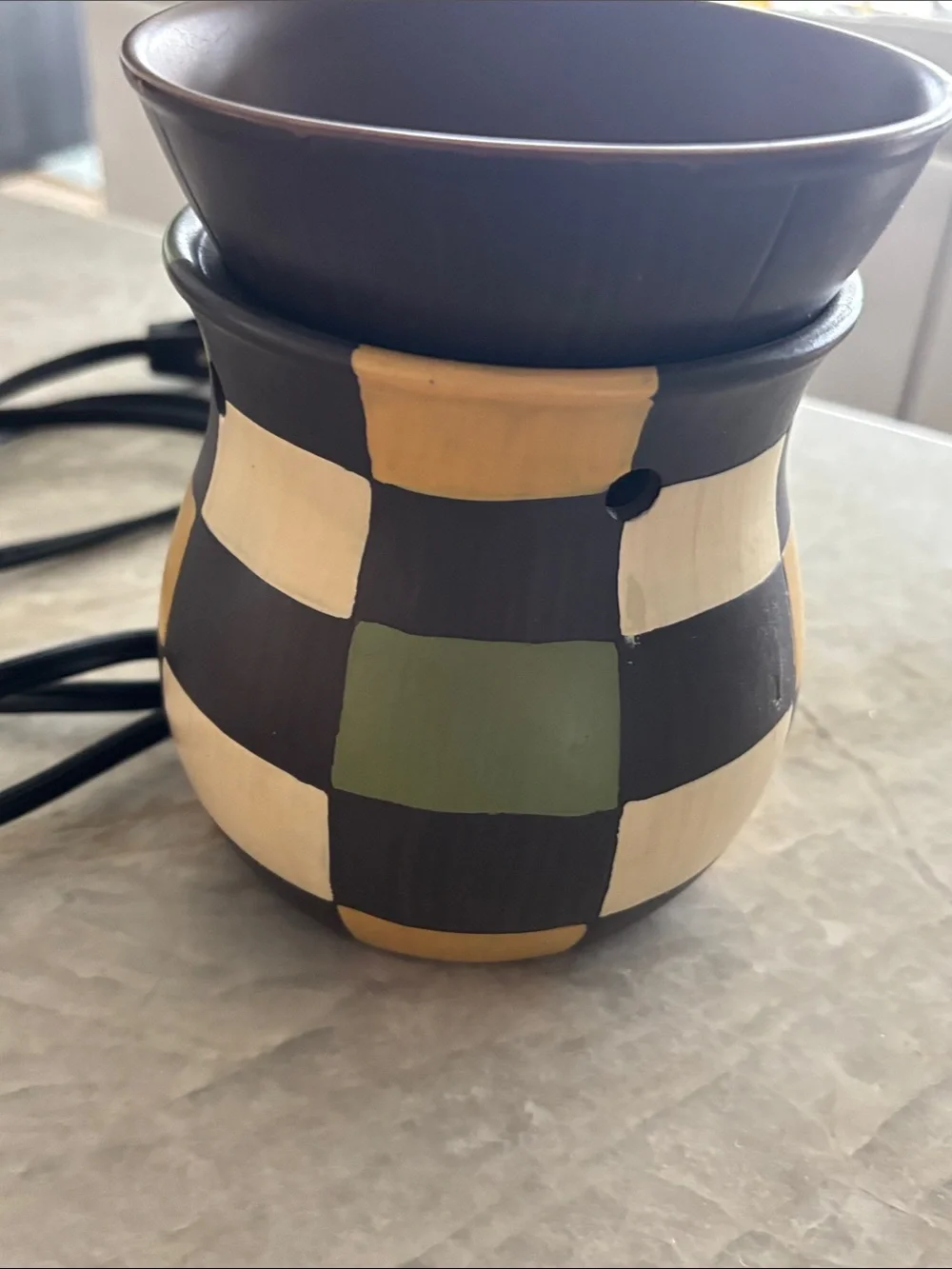 Vintage Checkerboard Electric Wax Warmer with lots of wax melts